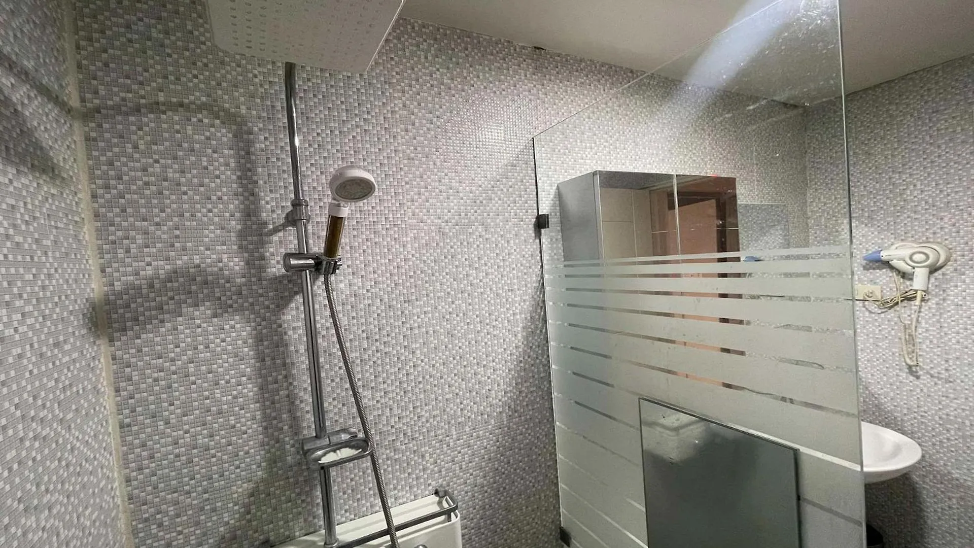 Aimor Condotel Angeles