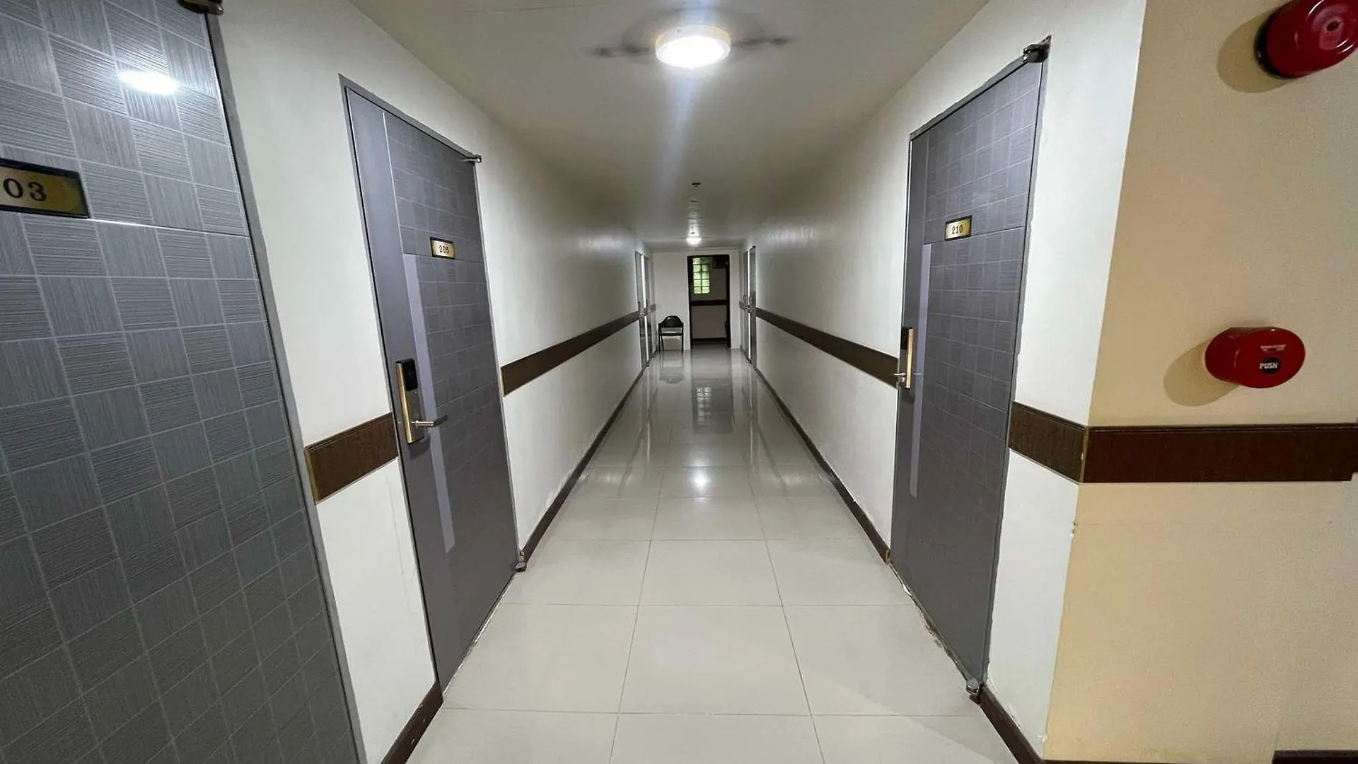 Aimor Condotel Angeles 2*,